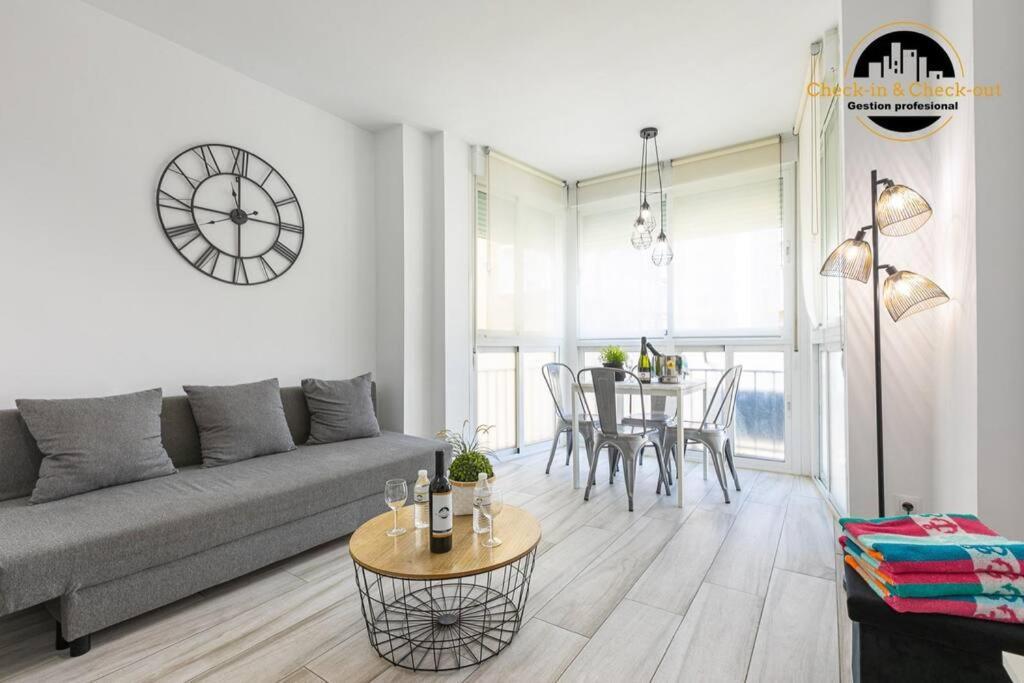 Apartamento El Acuerdo Centro Torremolinos Exterior foto